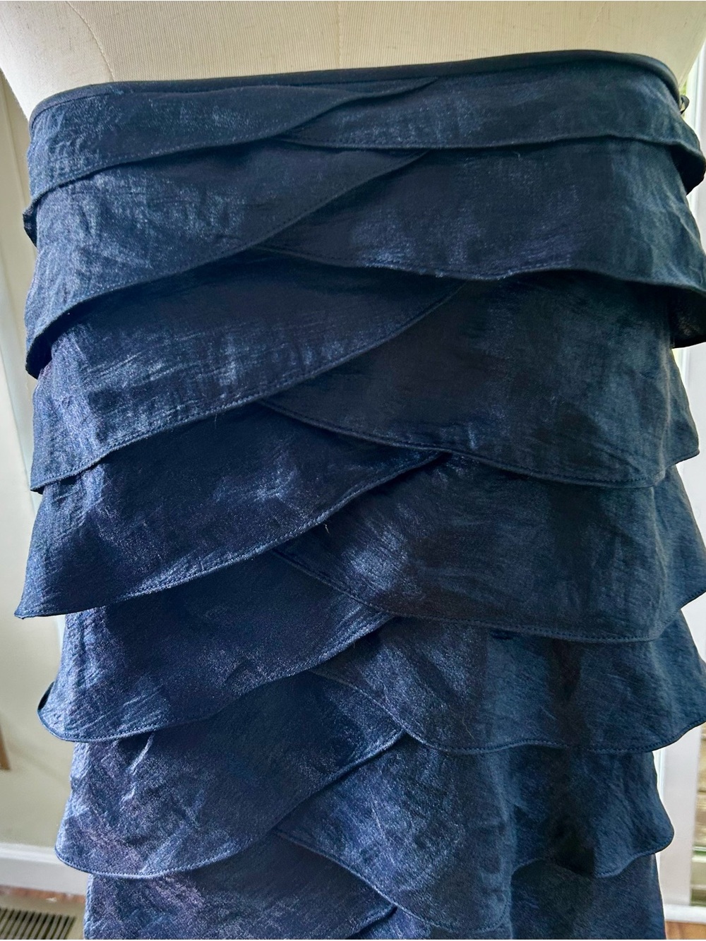 Adriana Papell Women's Navy Blue Layered Ruffle Maxi Dress Size 8 - Picture 2 of 6